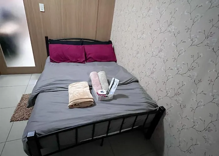 Jal's Cozy Haven Apartment Manila
